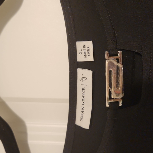 Susan Graver XL Black Blouse with silver detail - Picture 3 of 4